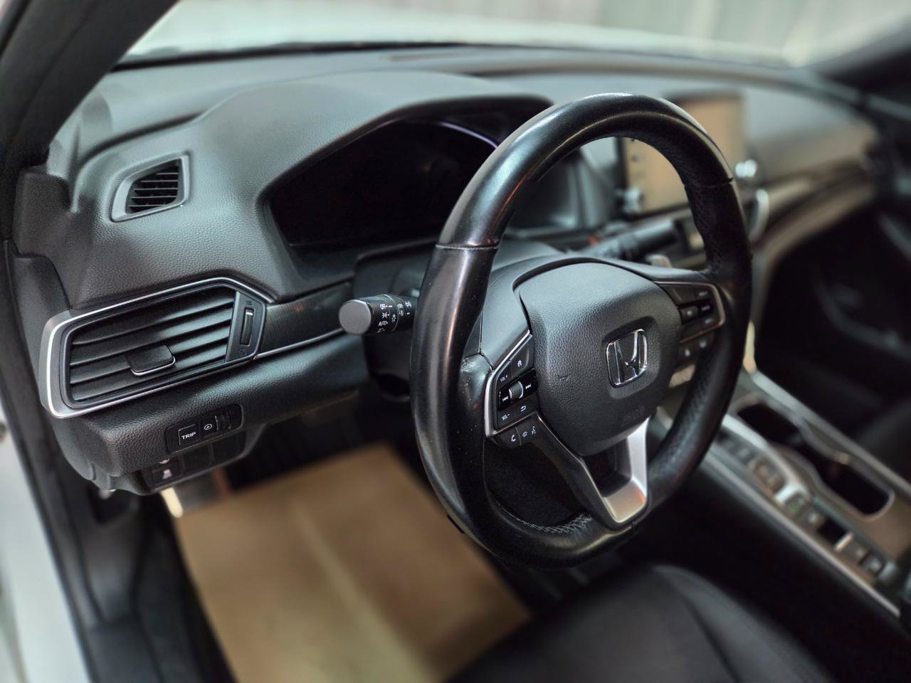 Used 2022 Honda Accord Sport image 19