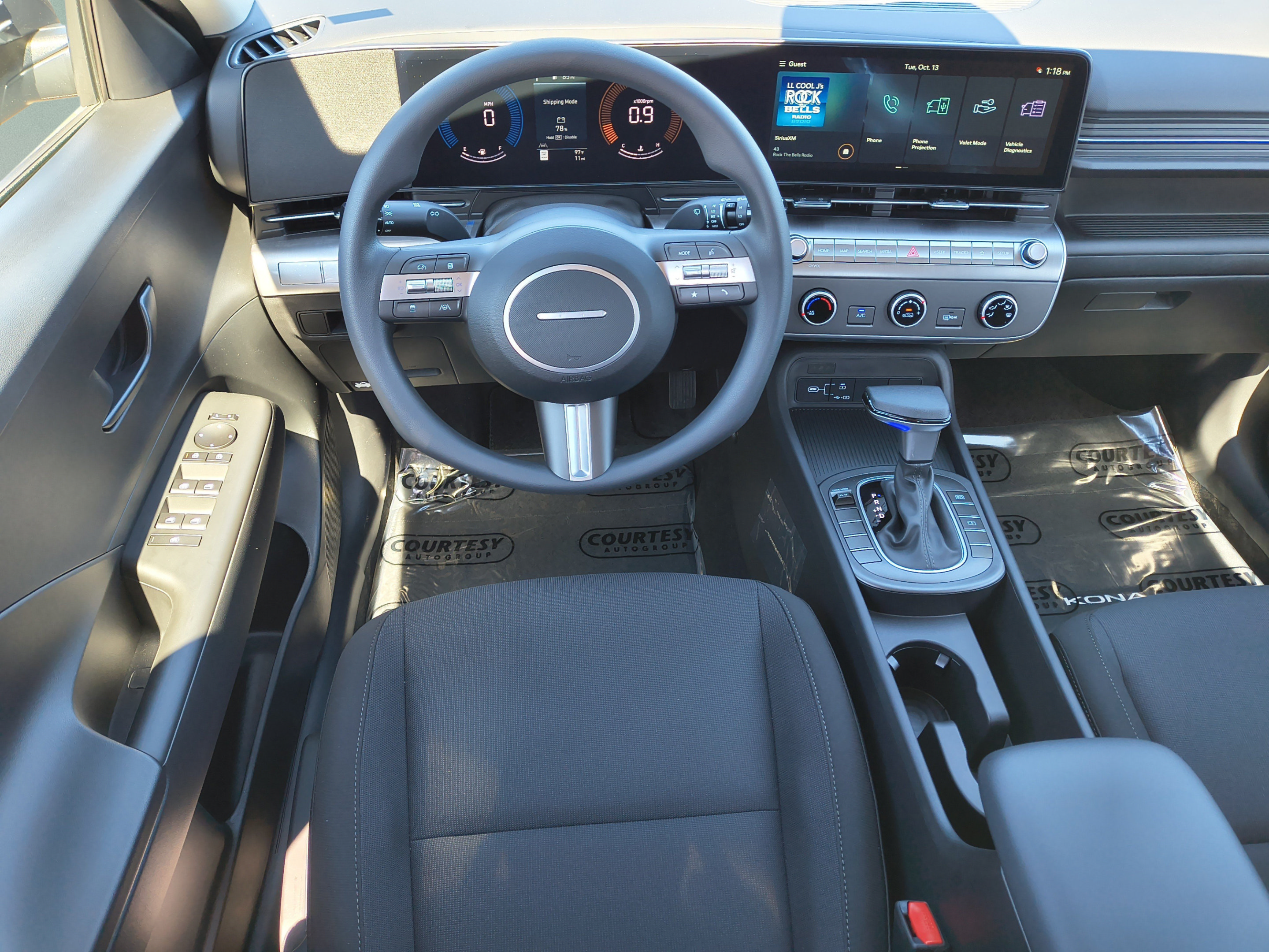 New 2027 Hyundai Kona SE FWD image 11