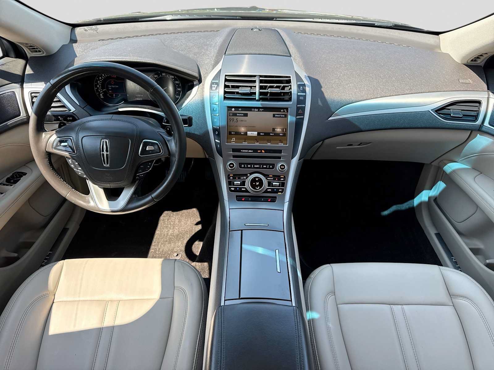 Used 2017 Lincoln MKZ Premiere AWD/4WD image 15