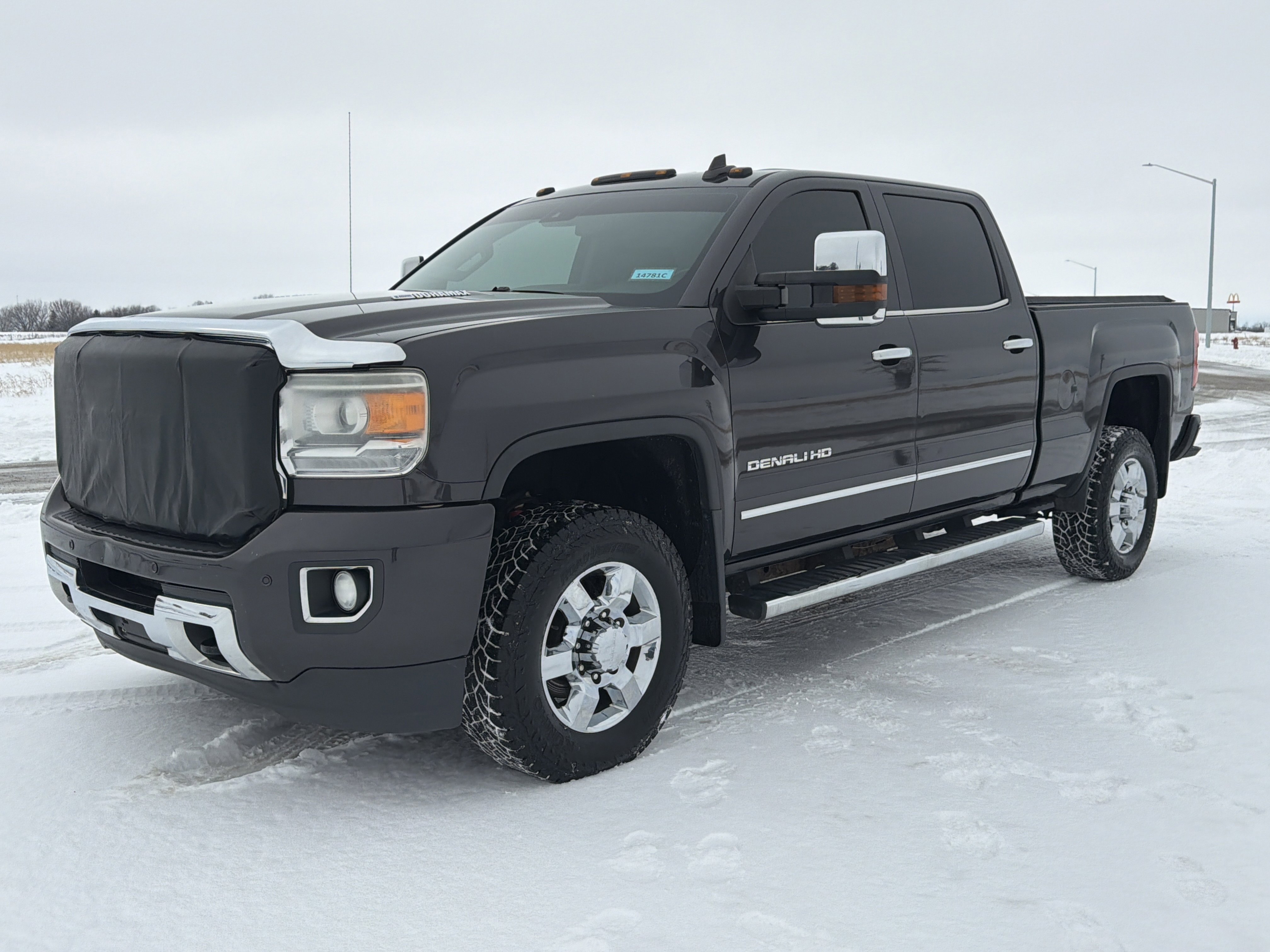 Used 2015 GMC Sierra 3500 Denali w/ Duramax Plus Package image 2