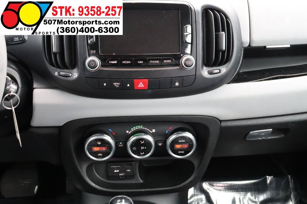 Used 2014 FIAT 500L Easy w/ Popular Equipment Group FWD image 20