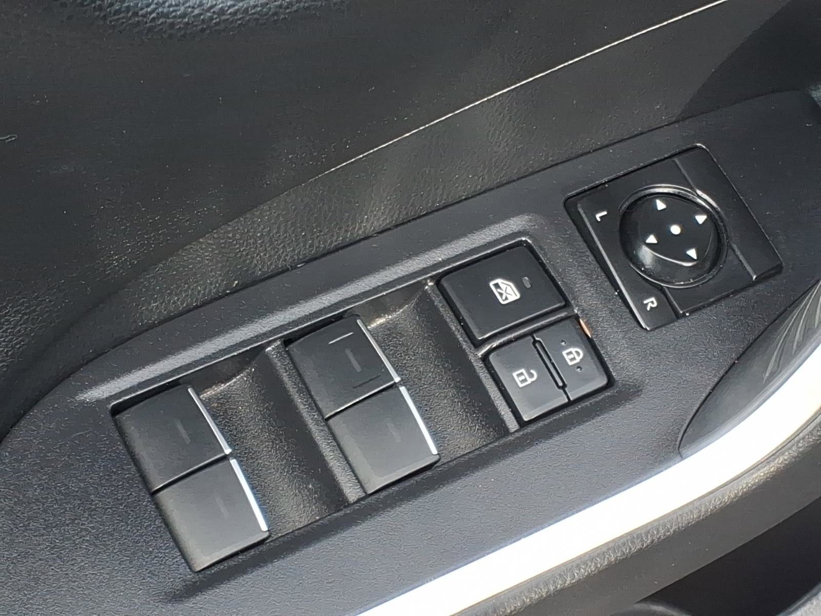 Certified 2025 Toyota RAV4 Limited w/ Advanced Technology Package image 14