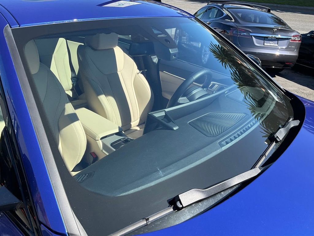 Used 2025 BMW i4 eDrive40 w/ M Sport Package image 71