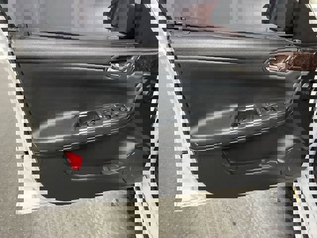 Used 2013 Chevrolet Impala LT w/ LT Sunroof Package image 20