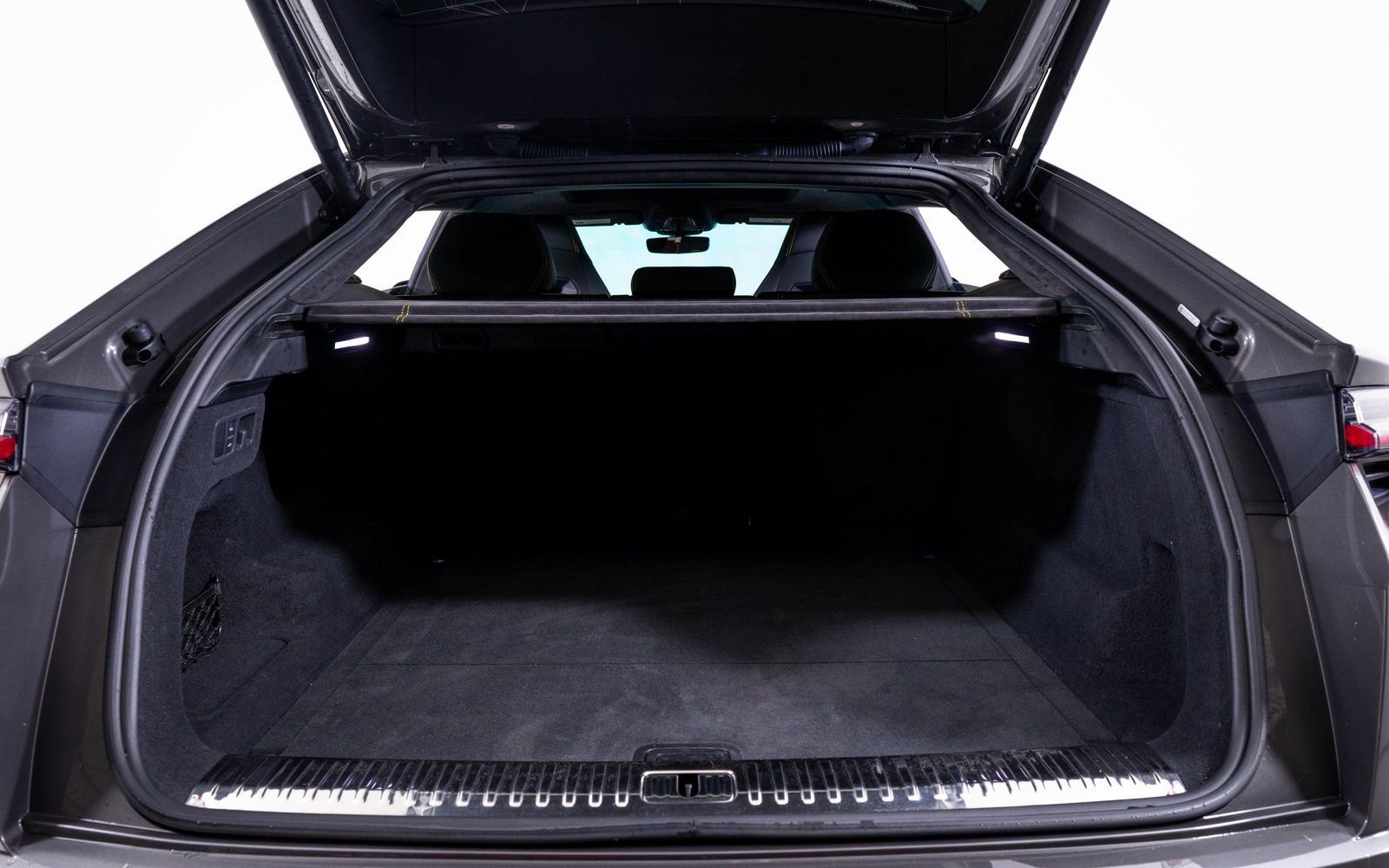 Used 2021 Lamborghini Urus image 20