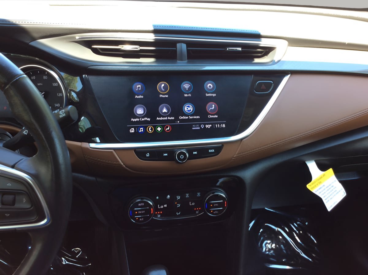 Used 2022 Buick Encore GX Essence w/ Experience Buick Package FWD image 25