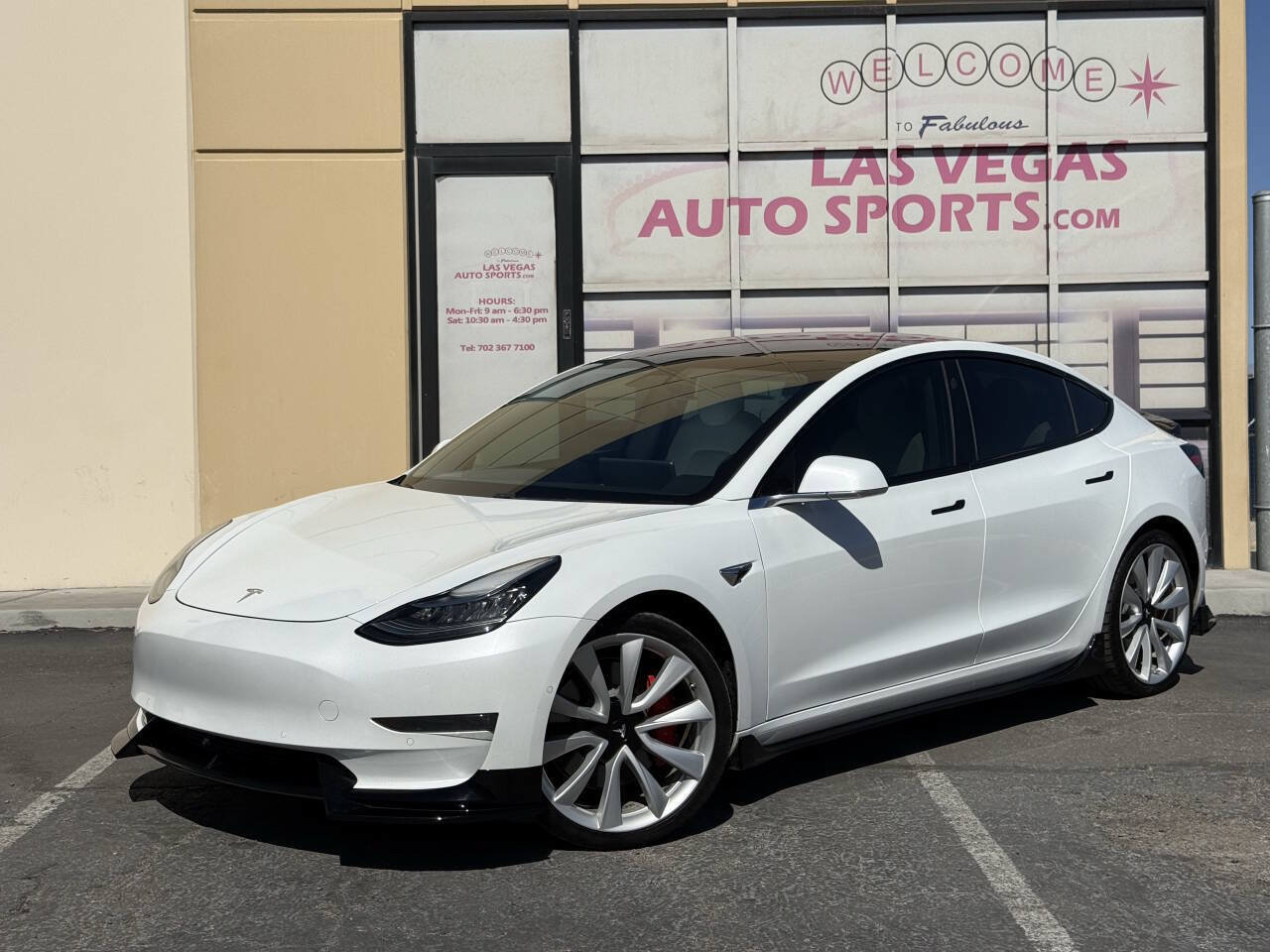 Used 2018 Tesla Model 3 Performance AWD/4WD image 4