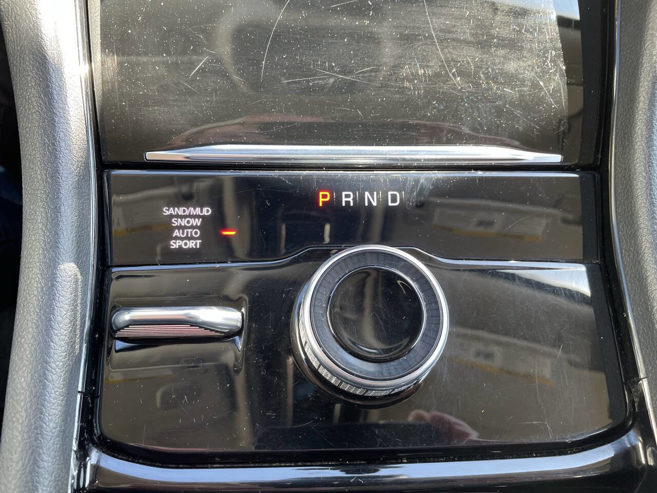 Used 2023 Jeep Grand Cherokee Limited image 22