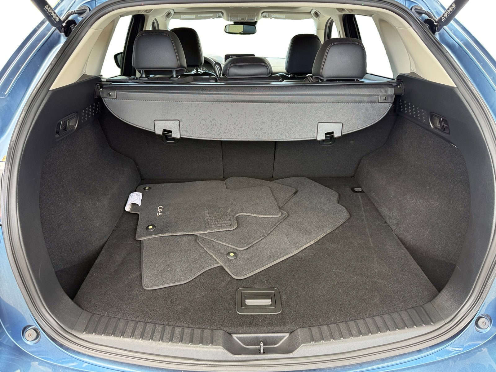 Used 2023 MAZDA CX-5 AWD 2.5 S w/ Premium Plus Pkg image 17