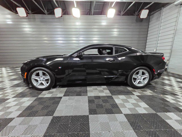 Used 2019 Chevrolet Camaro LT RWD image 8
