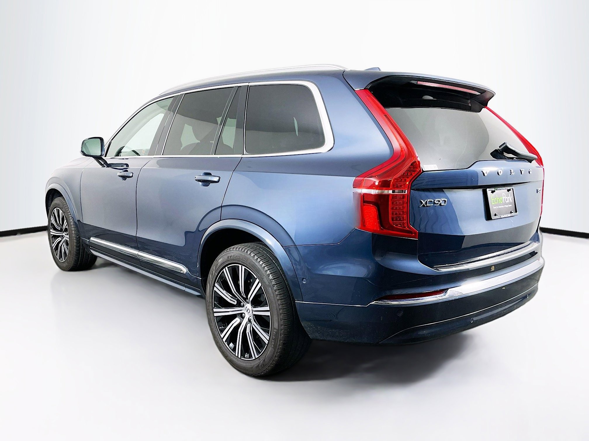 Used 2024 Volvo XC90 B5 Plus image 5