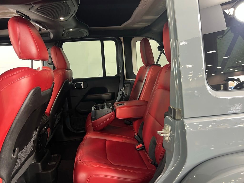 Used 2024 Jeep Wrangler Unlimited Rubicon 392 image 25