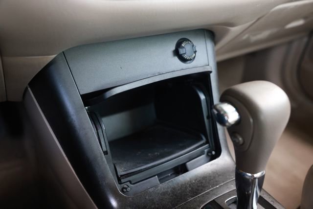Used 2006 Toyota Camry LE FWD image 42