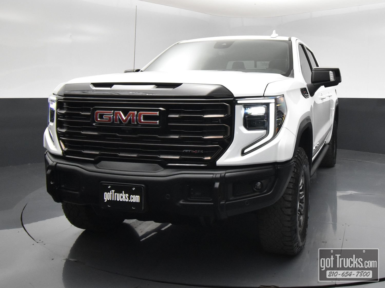 Used 2024 GMC Sierra 1500 AT4X AWD/4WD image 50