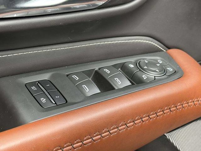 Certified 2024 GMC Yukon Denali Ultimate AWD/4WD image 10