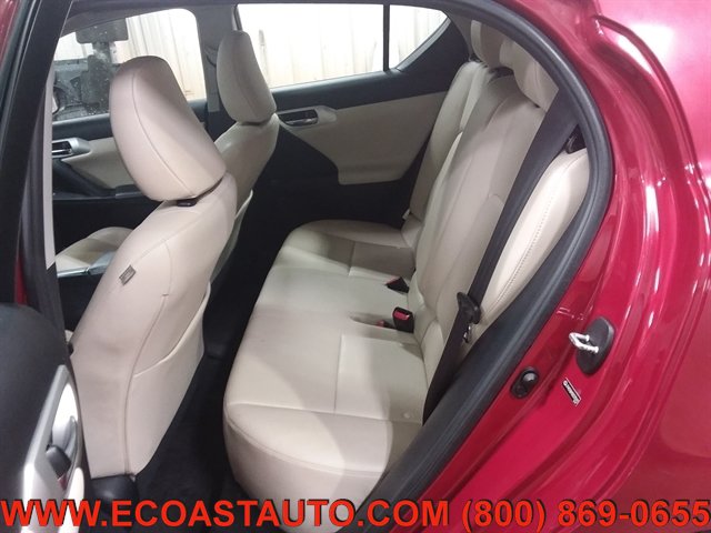 Used 2011 Lexus CT 200h Premium w/ Premium Audio Pkg FWD image 12