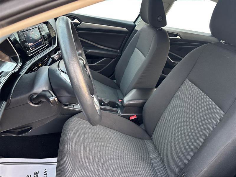 Used 2019 Volkswagen Jetta S image 11