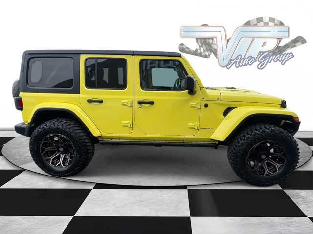 Used 2023 Jeep Wrangler Sahara w/ Cold Weather Group image 5