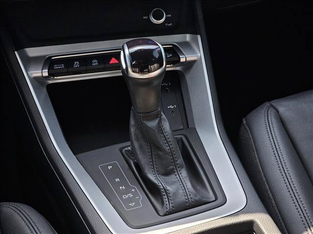Used 2022 Audi Q3 2.0T Premium AWD/4WD image 21