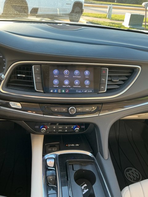 Used 2023 Buick Enclave Essence w/ Experience Buick Package AWD/4WD image 14