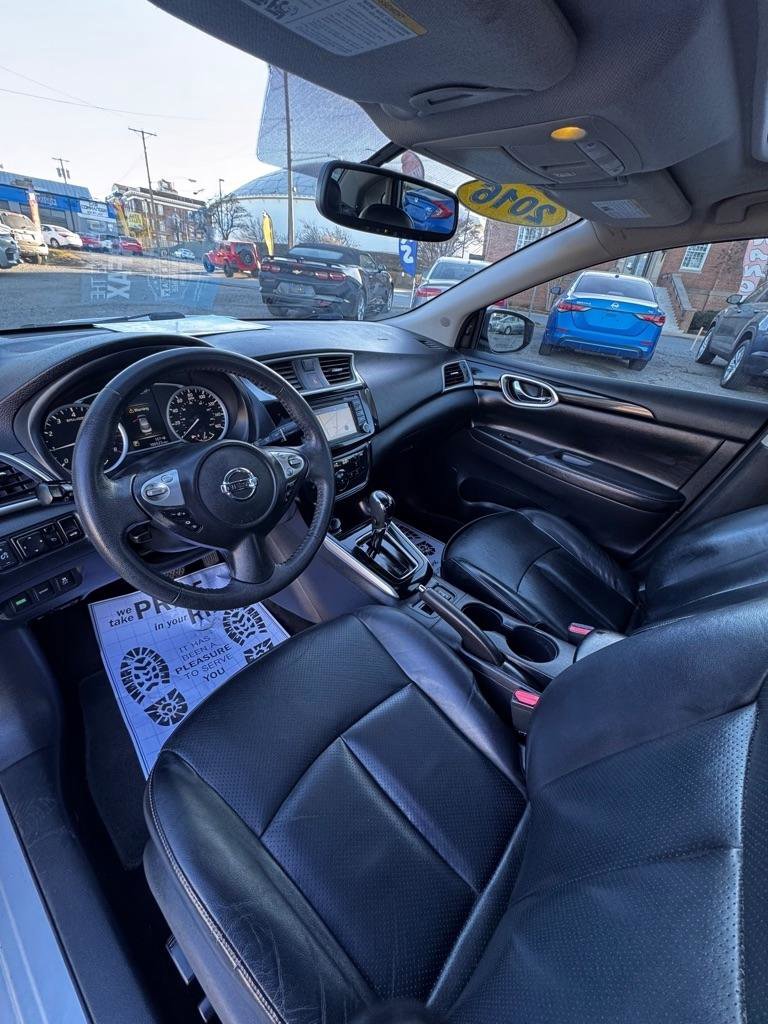 Used 2016 Nissan Sentra SL w/ Technology Package image 11