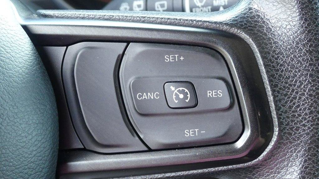 Used 2018 Jeep Wrangler Unlimited Sport AWD/4WD image 14