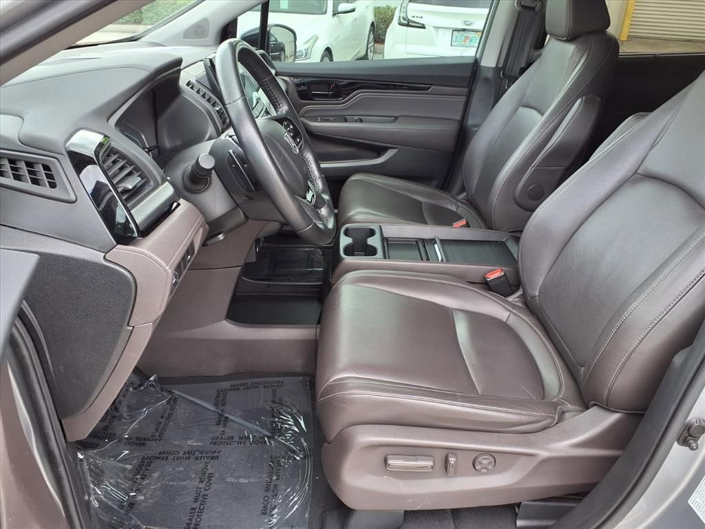 Used 2022 Honda Odyssey Touring image 19