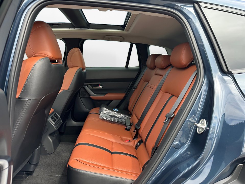 Certified 2026 MAZDA CX-50 2.5 Turbo w/ Accent Package image 16