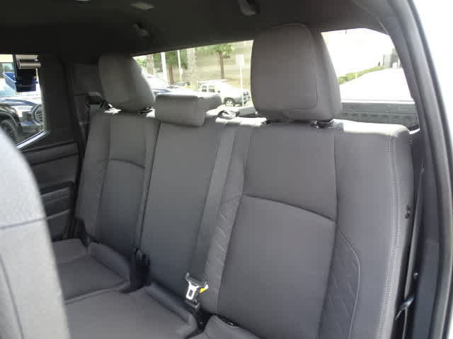 Certified 2024 Toyota Tacoma SR5 AWD/4WD image 21