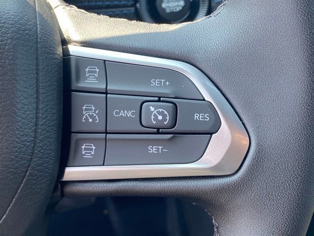 New 2025 Jeep Compass Latitude w/ Sun & Sound Group image 19