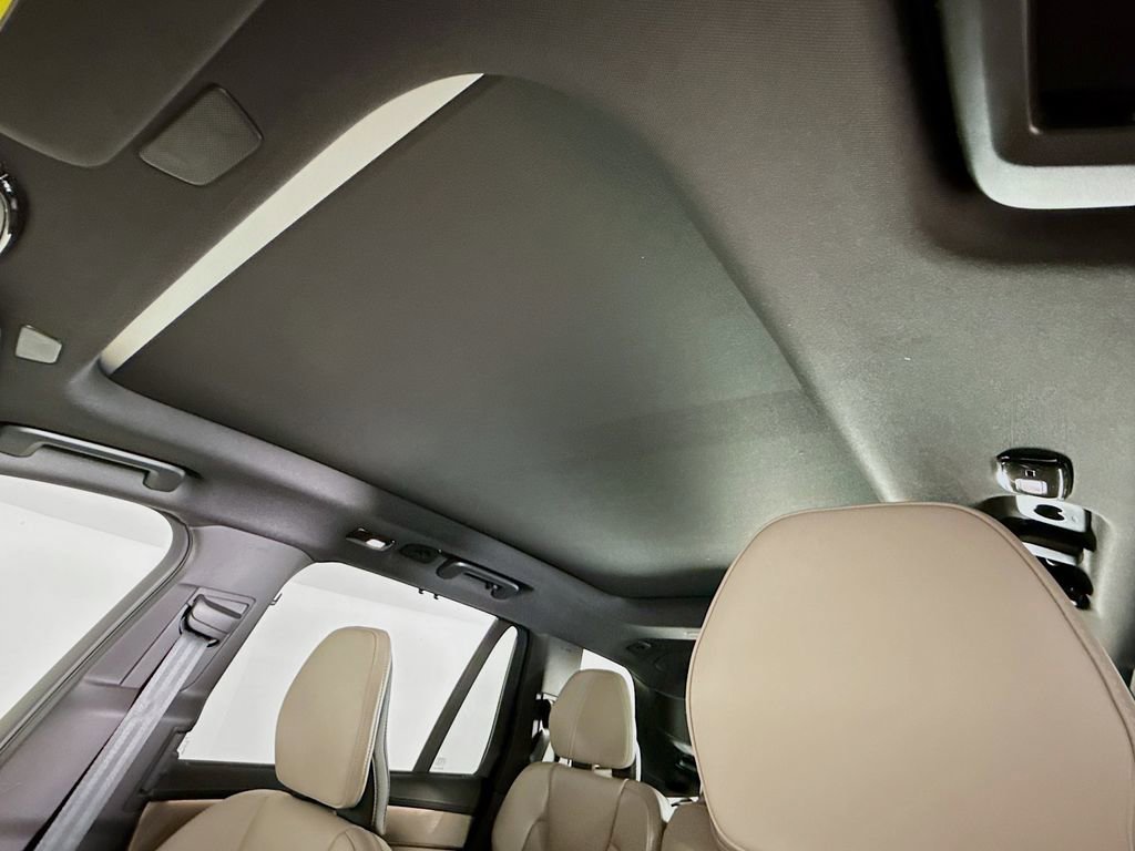New 2026 Volvo XC90 T8 Ultra w/ Protection Package Premier image 23