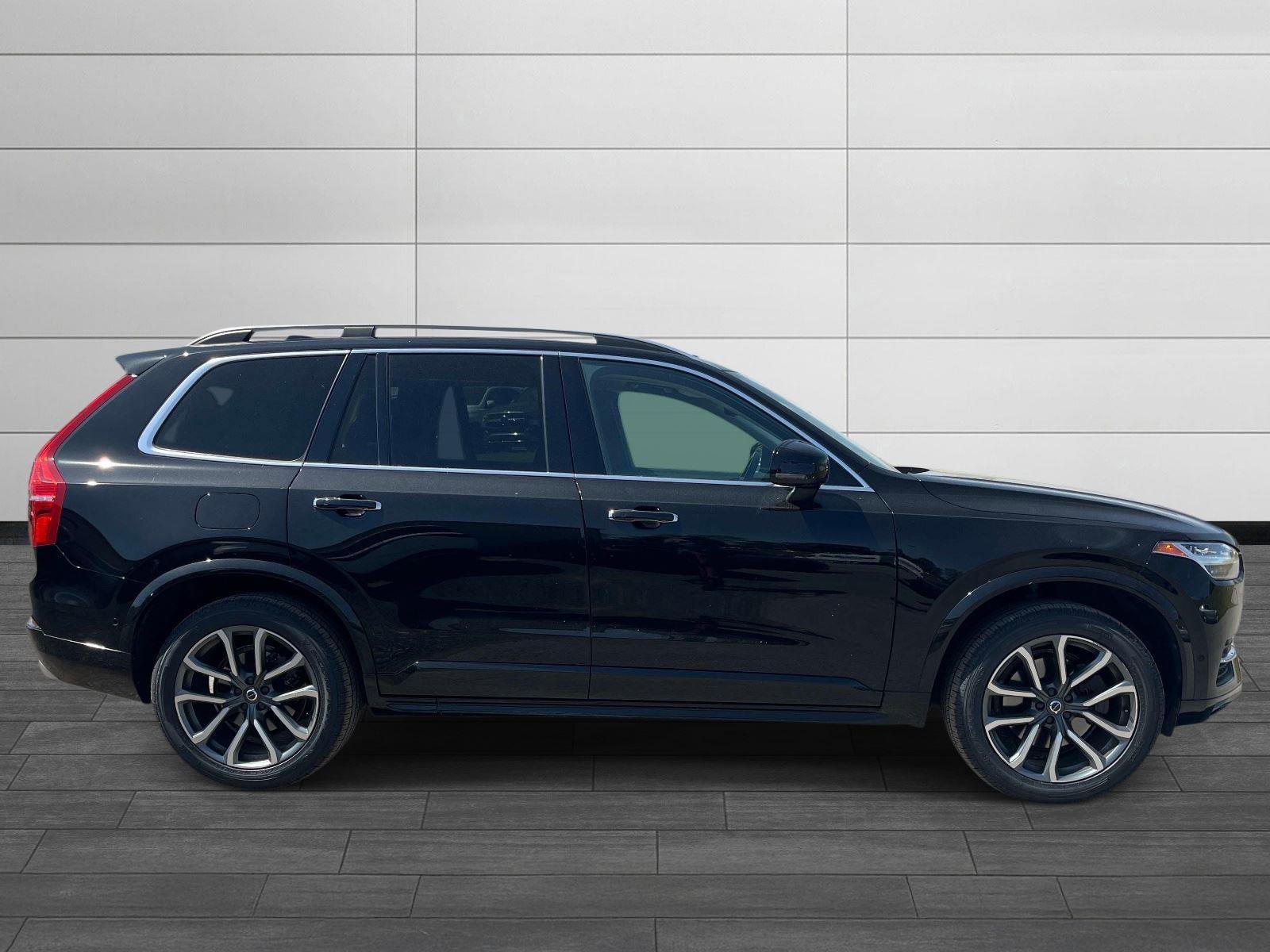 Used 2019 Volvo XC90 T6 Momentum w/ Advanced Package AWD/4WD image 2