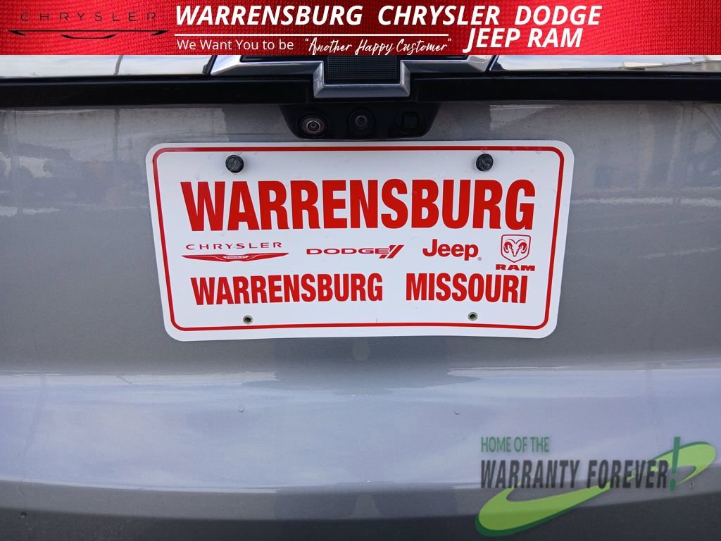 Used 2024 Chevrolet Traverse RS image 34