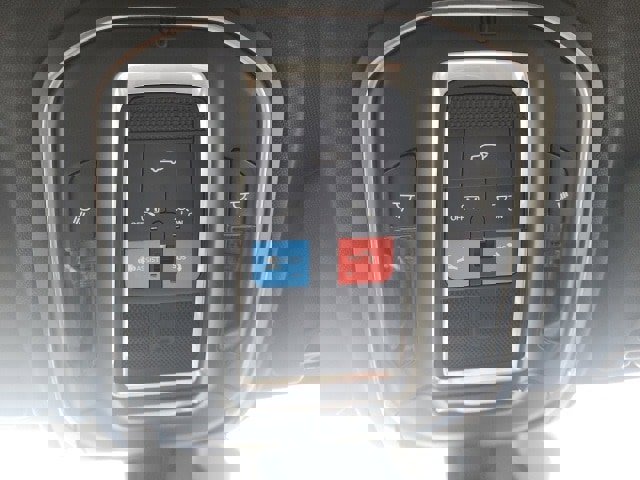 New 2025 Jeep Grand Cherokee Limited w/ Black Appearance Package image 12