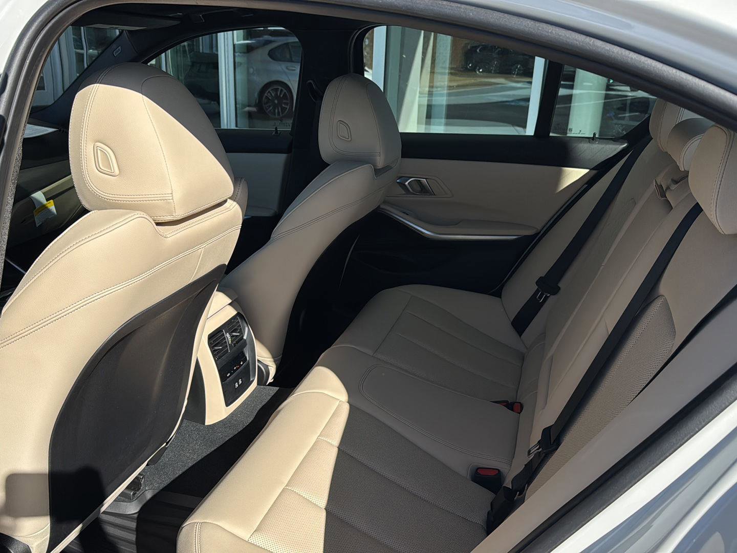 New 2026 BMW 330i xDrive Sedan w/ Premium Package image 9