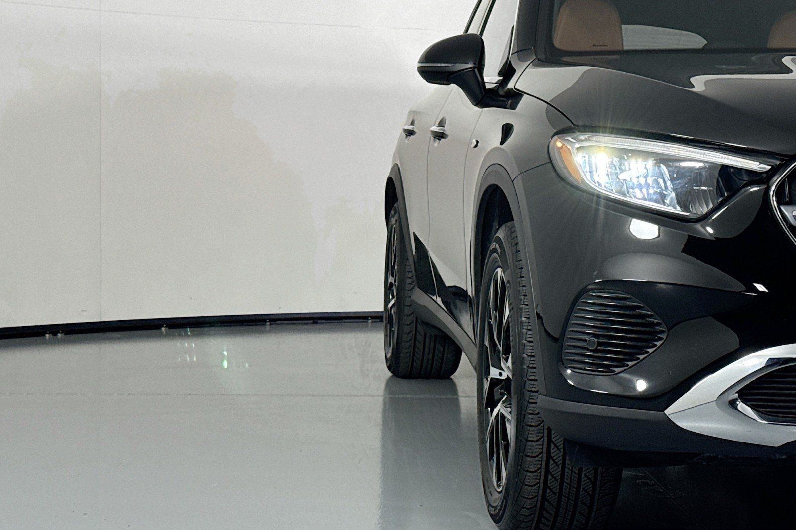 Certified 2025 Mercedes-Benz GLC 350e 4MATIC image 15