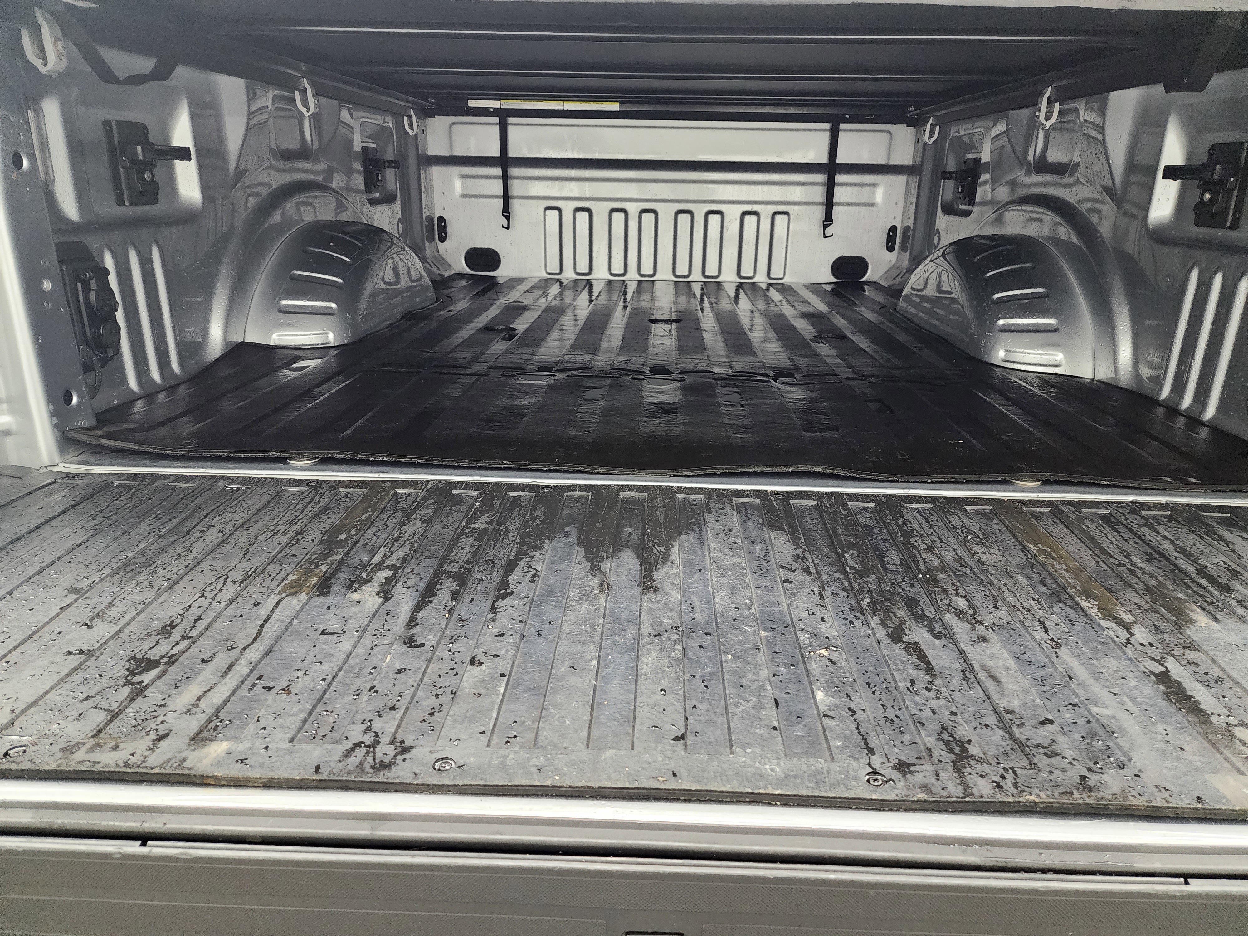 Used 2022 Ford F250 Platinum w/ Tremor Off-Road Package image 31