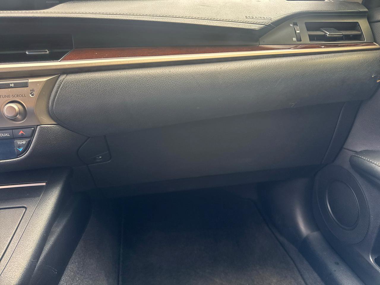 Used 2013 Lexus ES 350 w/ Premium Pkg FWD image 19