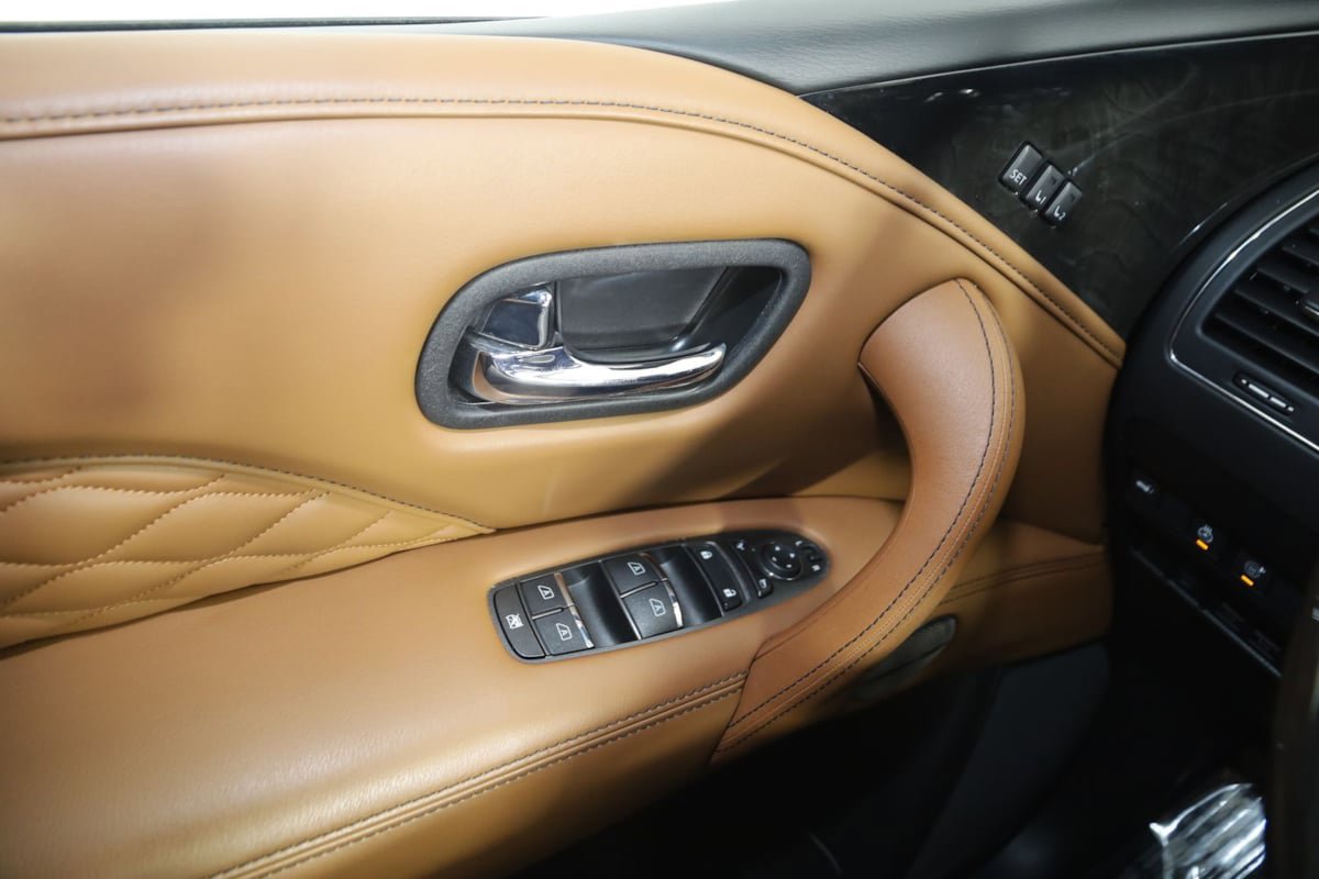 Used 2023 INFINITI QX80 Sensory w/ Cargo Package AWD/4WD image 37