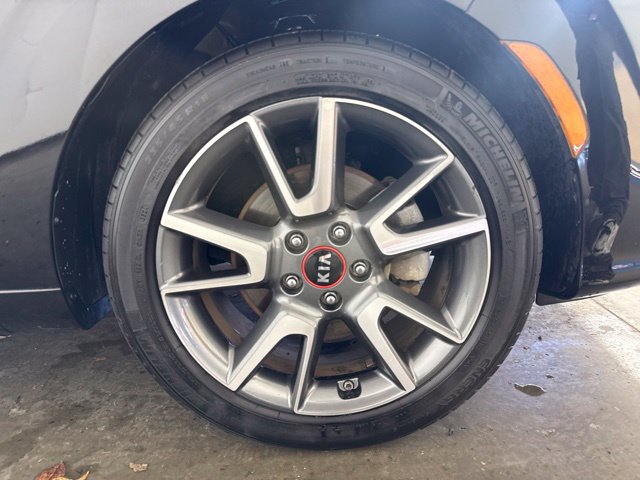 Used 2020 Kia Soul GT-Line Turbo FWD image 12