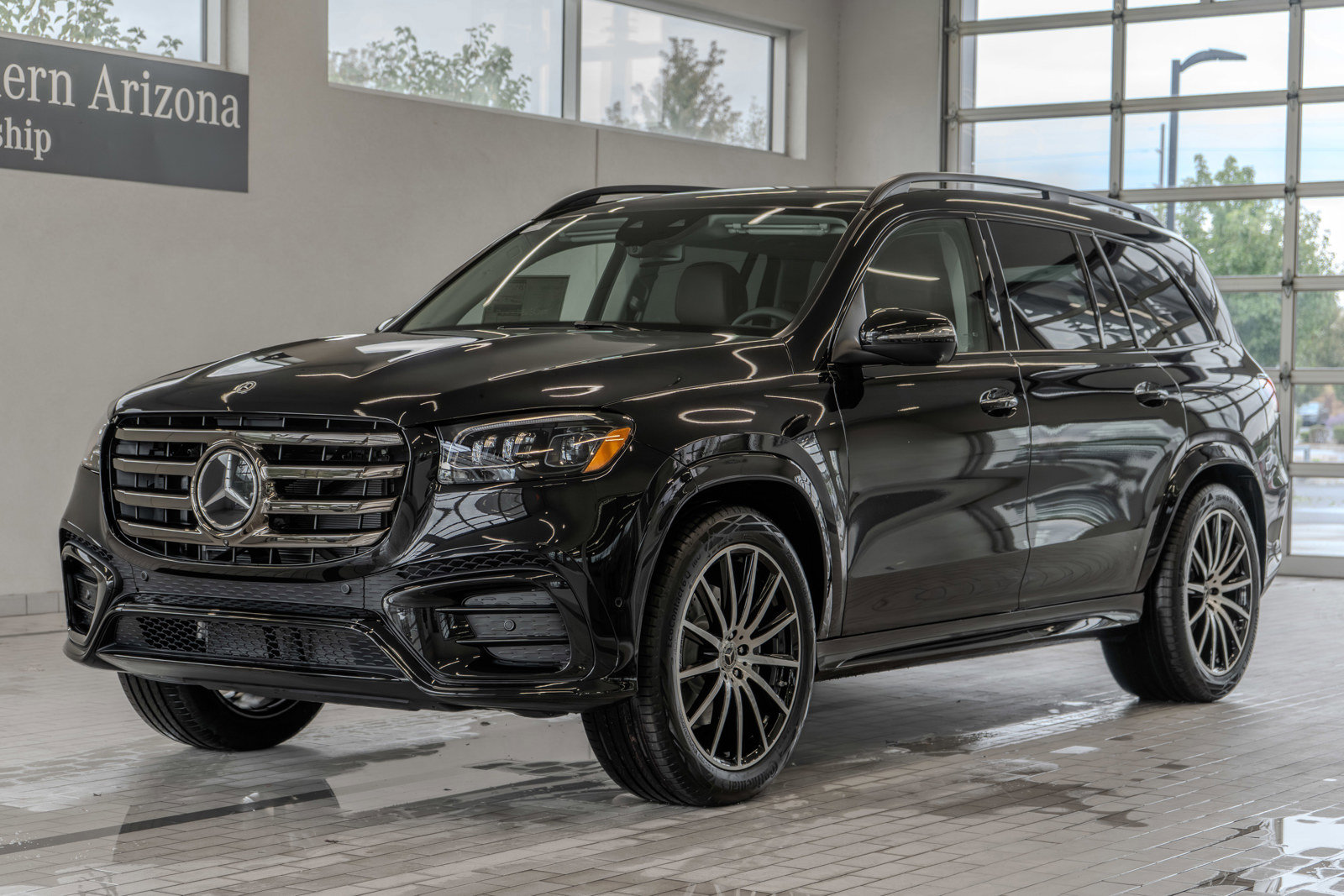 New 2026 Mercedes-Benz GLS 450 4MATIC image 25