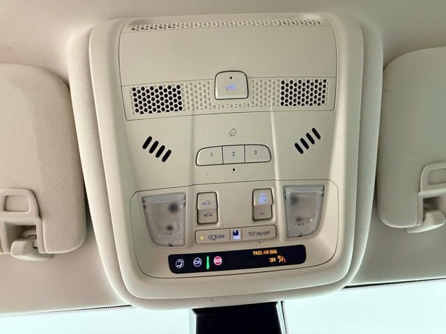Used 2022 Cadillac XT6 Premium Luxury FWD image 29