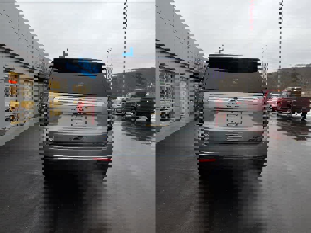 Used 2023 Chevrolet Tahoe LT w/ Max Trailering Package image 5