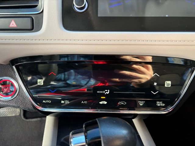 Used 2021 Honda HR-V EX-L image 16