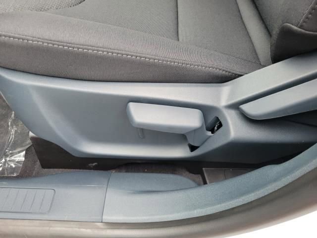 New 2025 Ford Maverick XL w/ Equipment Group 101A image 22