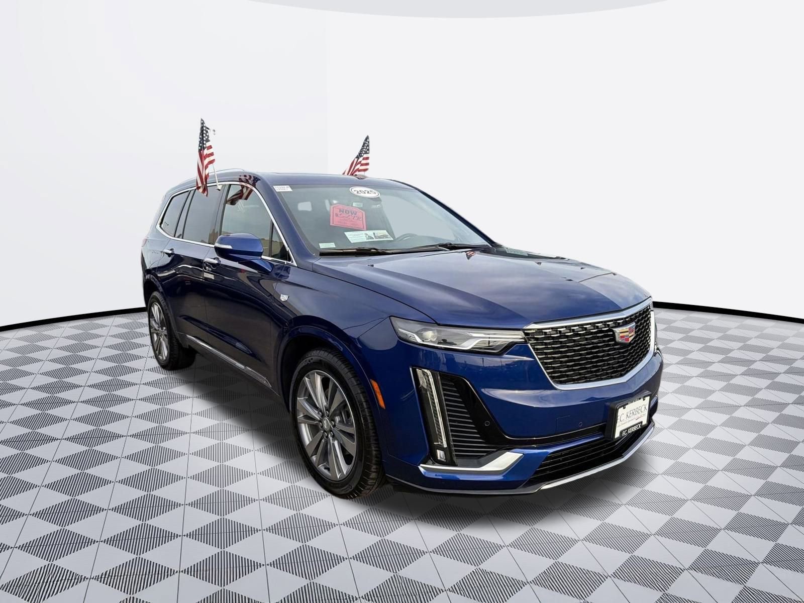 Certified 2025 Cadillac XT6 Premium Luxury image 4