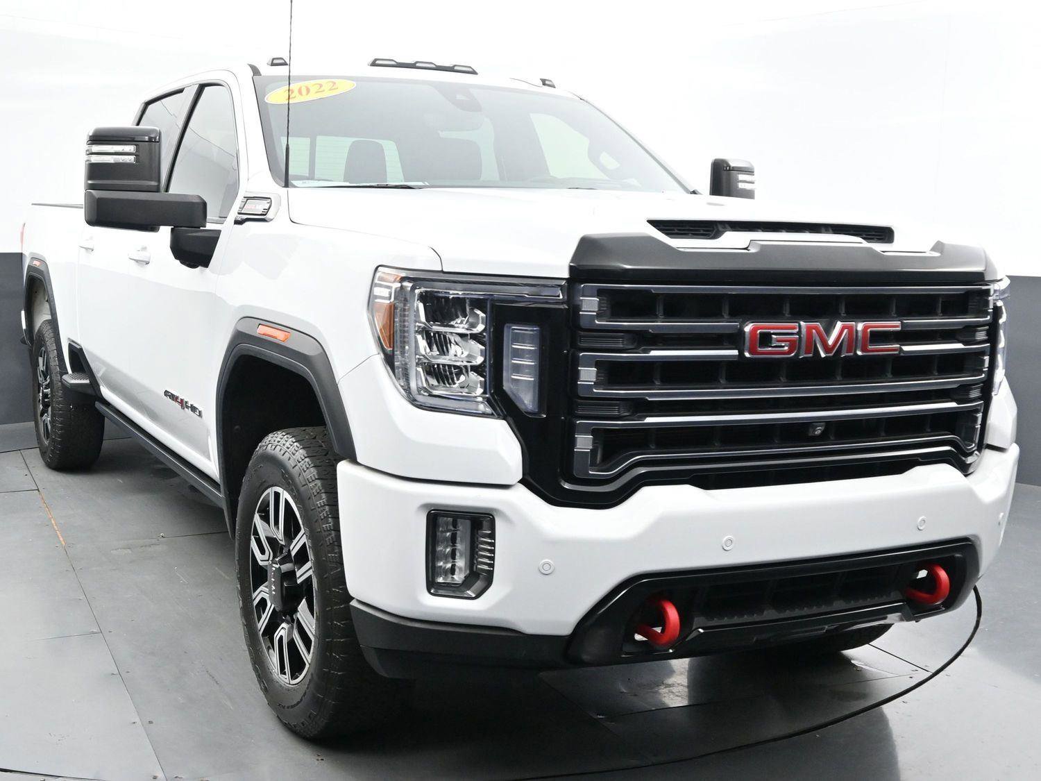 Used 2022 GMC Sierra 2500 AT4 w/ AT4 Preferred Package image 2