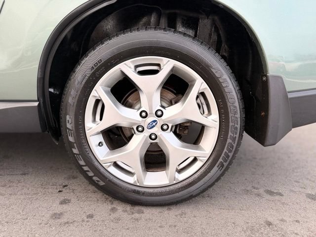 Used 2018 Subaru Forester 2.5i Touring AWD/4WD image 29