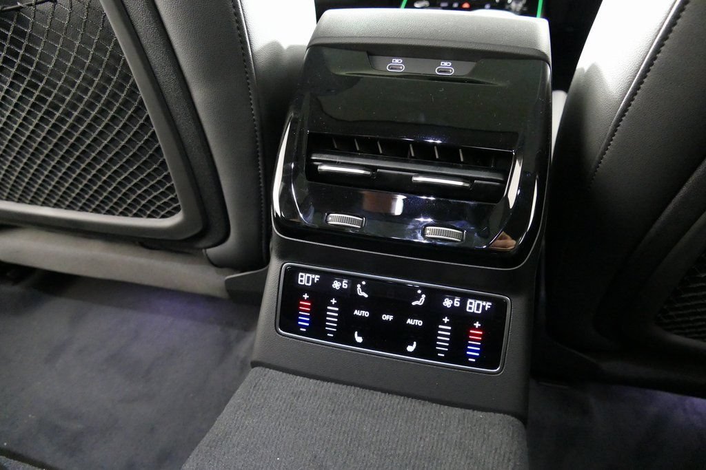 New 2026 Audi A6 Premium Plus AWD/4WD image 30