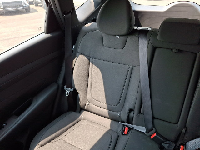 New 2026 Hyundai Tucson Blue SE AWD/4WD image 12